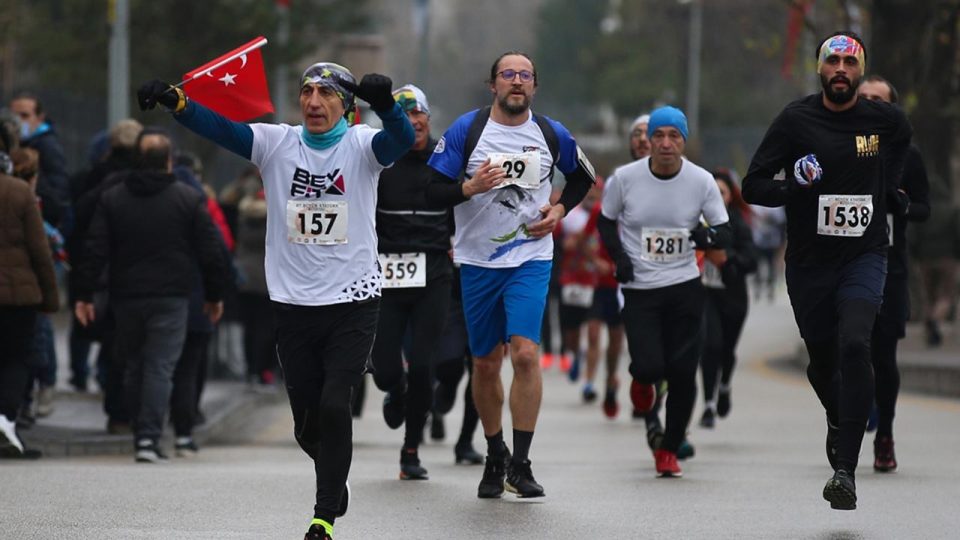 87. Büyük Atatürk Koşusu’nda dereceye giren sporcular belli oldu