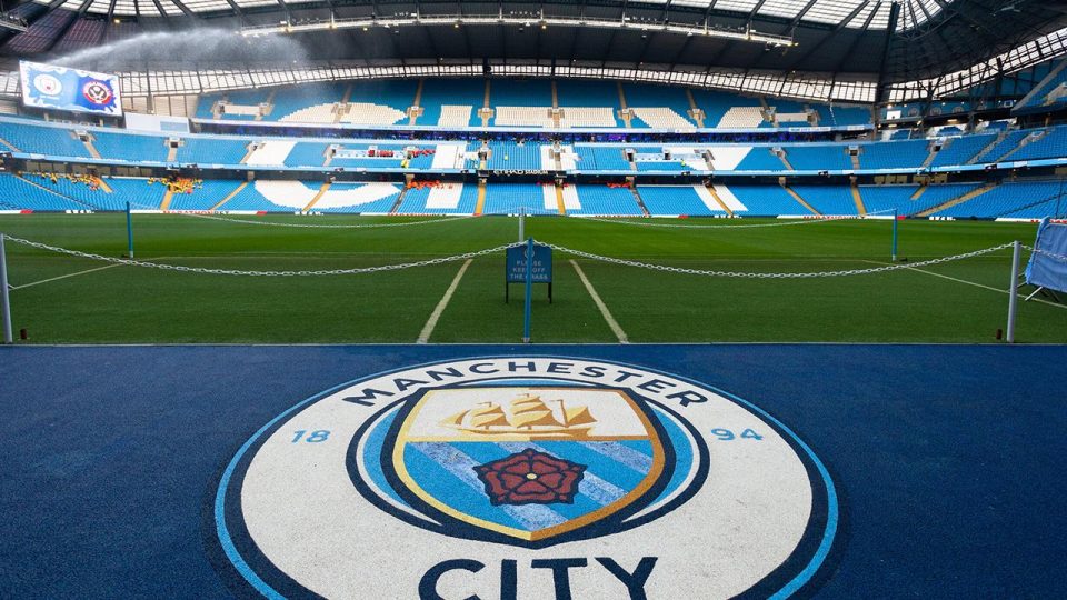 Manchester City stadyum kapasitesini yükseltecek